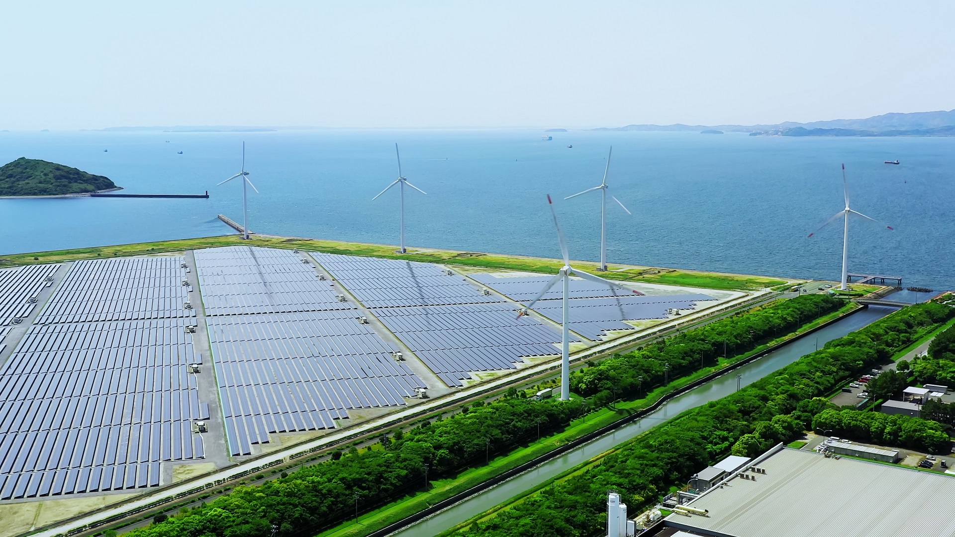 Renewable energy deployment surge puts global power system on